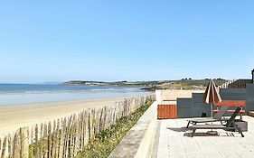 Appartement Confort Pour 2 Personnes Sur La Plage Les Pieds Dans Leau